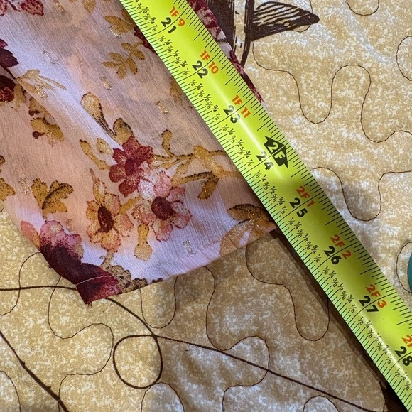 Express long-sleeve cropped blouse featuring a floral pattern women’s L - Picture 8 of 8